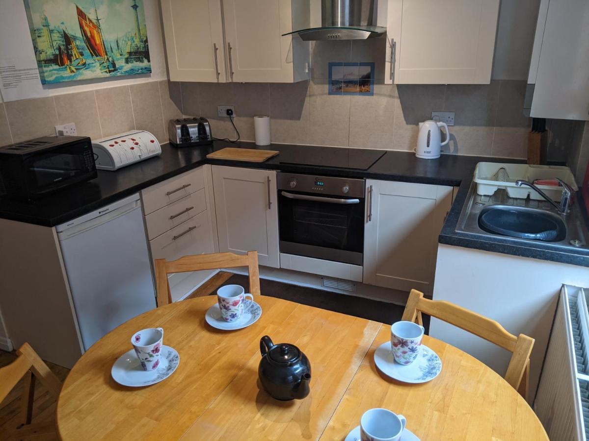 Endeavour Cottage Whitby Sleeps 6 Buitenkant foto